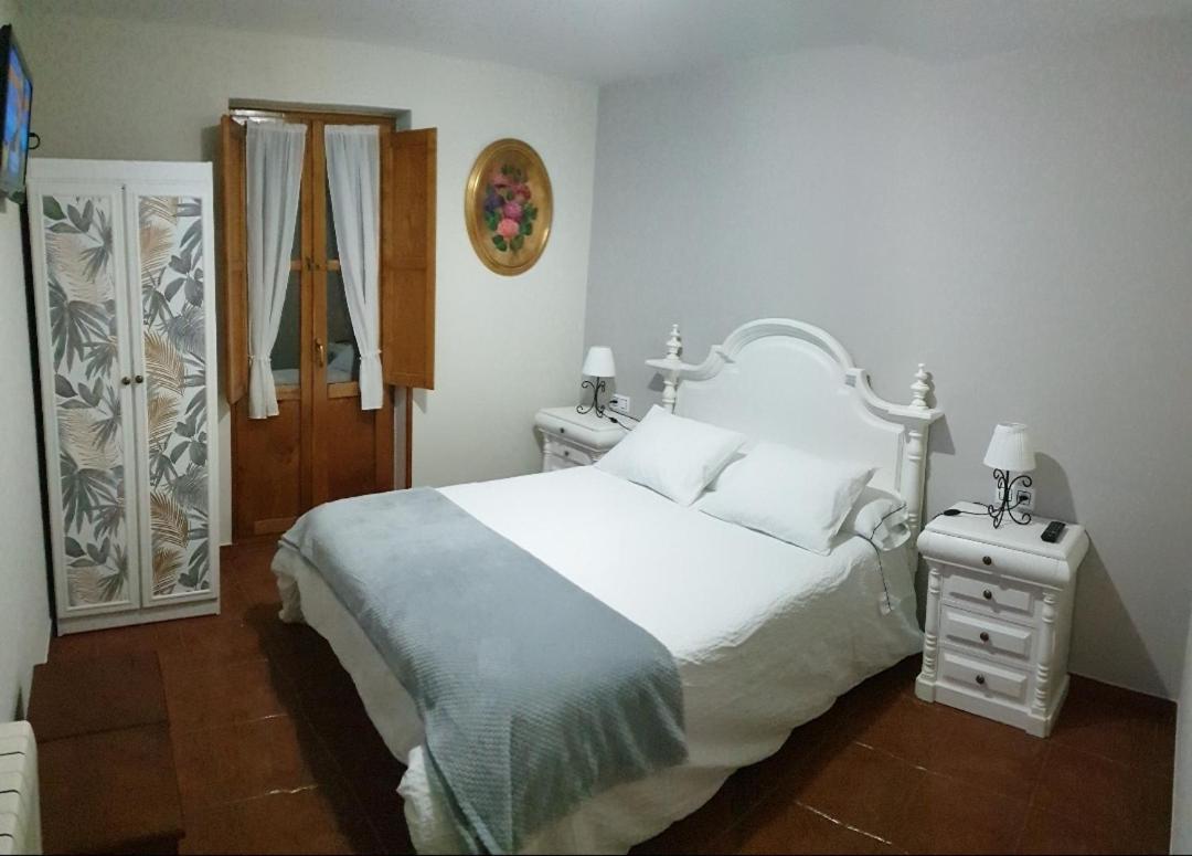 La Casona Del Jou Guest House Ortiguero Exterior photo